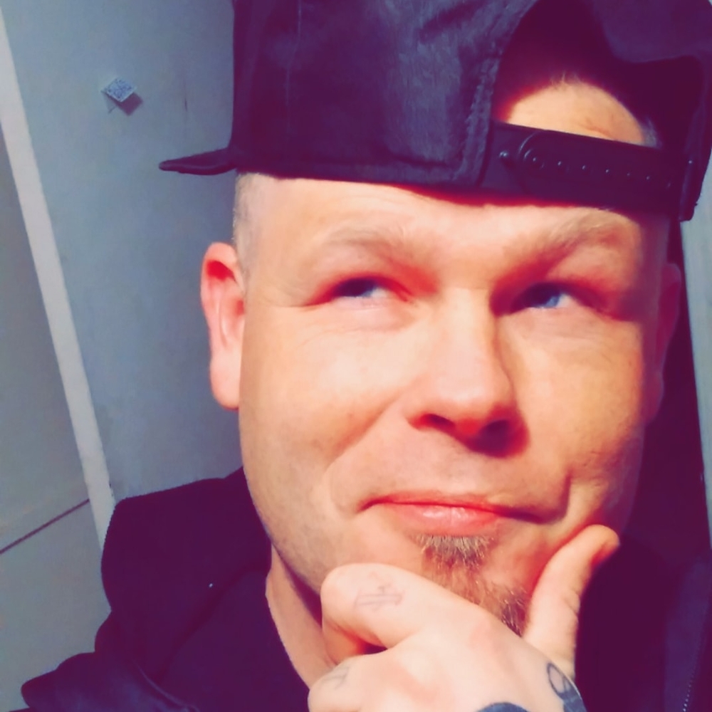 Meet your Posher, Dale